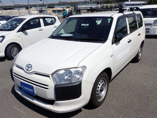 TOYOTA PROBOX 2018