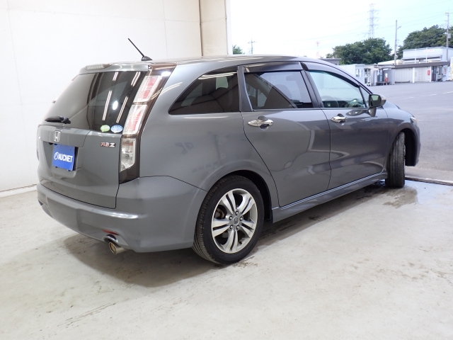 HONDA STREAM 2012