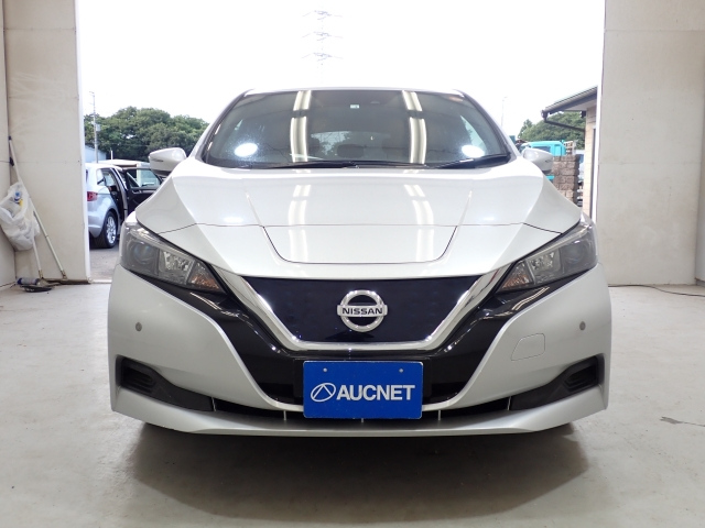 NISSAN LEAF 2018