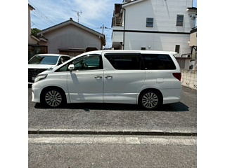 TOYOTA ALPHARD 2012