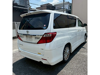 TOYOTA ALPHARD 2012