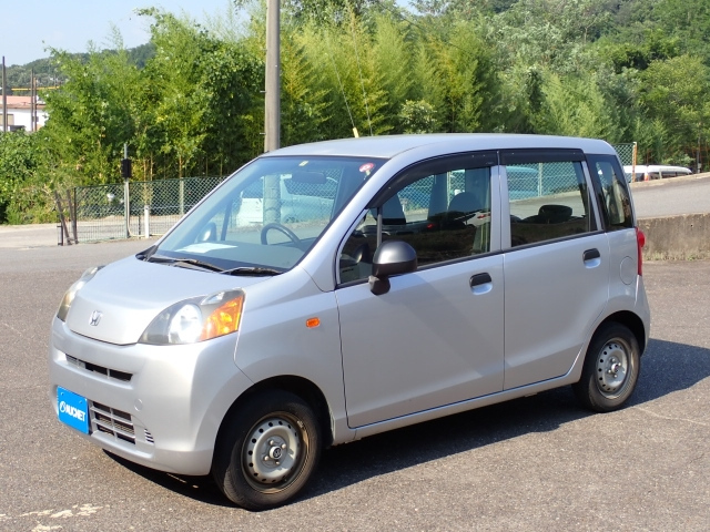 HONDA LIFE 2010