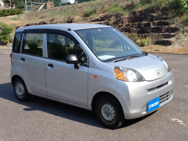 HONDA LIFE 2010