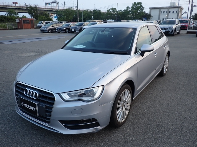 AUDI A3 2016