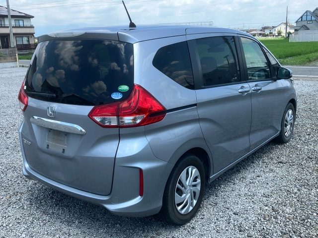 HONDA FREED 2019