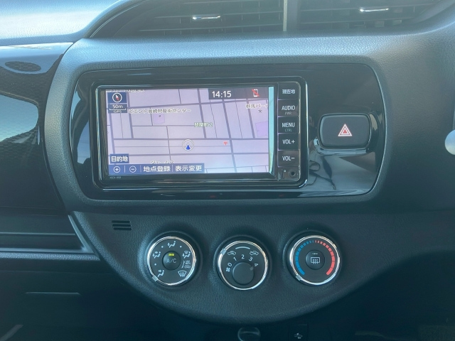 TOYOTA VITZ 2019
