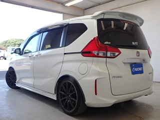 HONDA FREED 2017