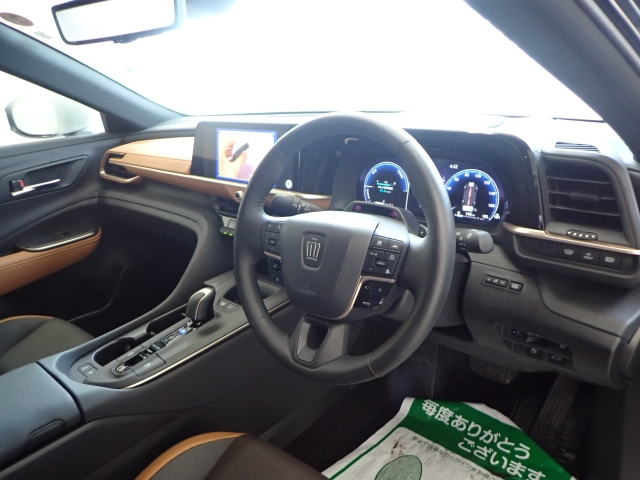 TOYOTA CROWN CROSSOVER 2023