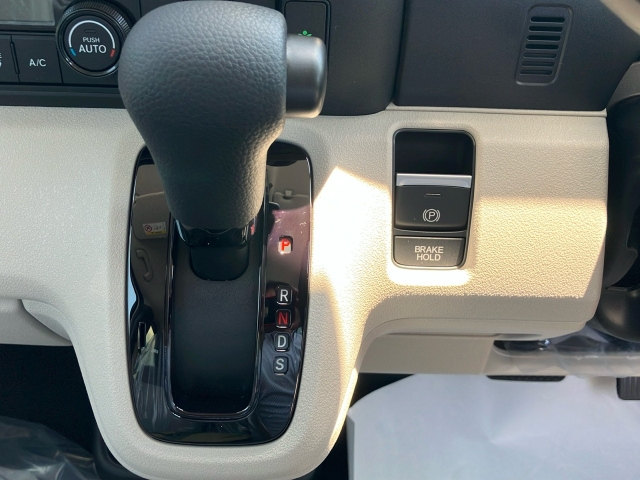 HONDA N BOX 2025