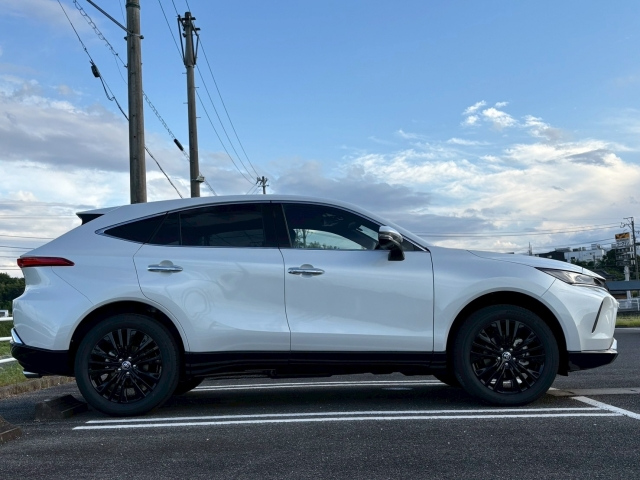TOYOTA HARRIER 2025
