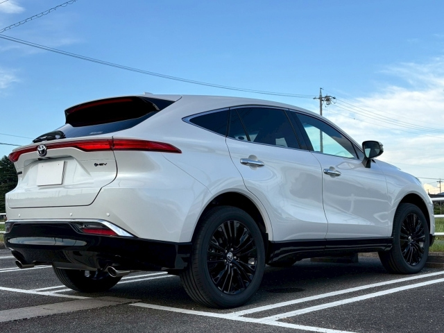 TOYOTA HARRIER 2025
