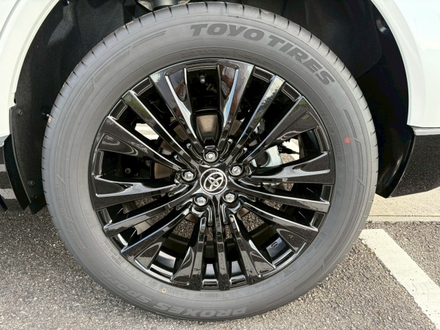 TOYOTA HARRIER 2025