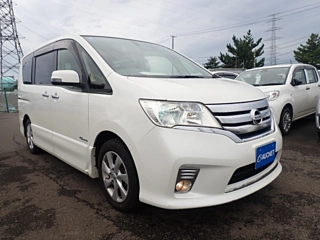 NISSAN SERENA 2013