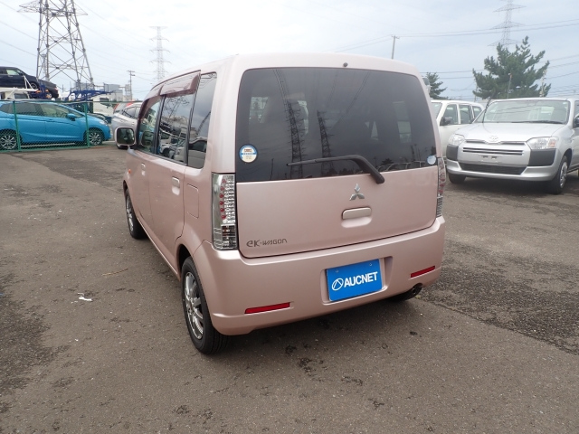 MITSUBISHI EK WAGON 2013