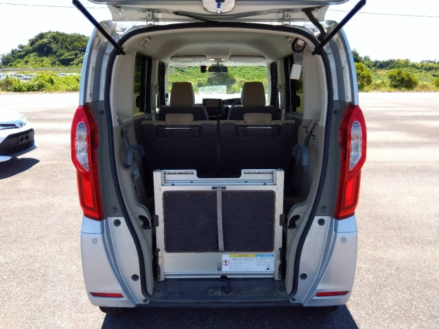 HONDA N BOX 2020