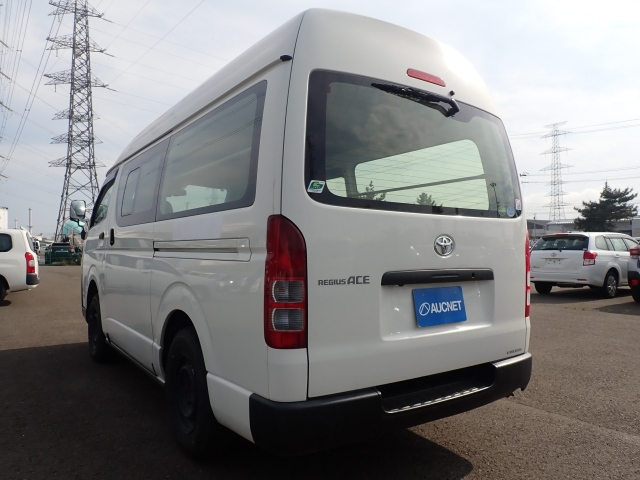 TOYOTA REGIUS ACE VAN 2020