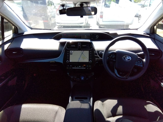 TOYOTA PRIUS 2022