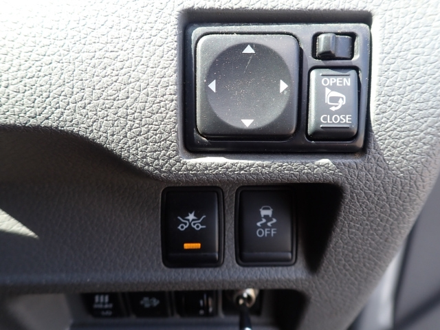 NISSAN CARAVAN VAN 2020