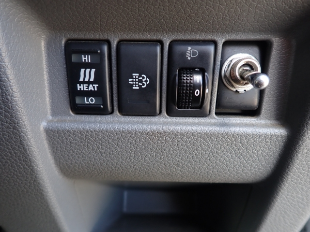 NISSAN CARAVAN VAN 2020