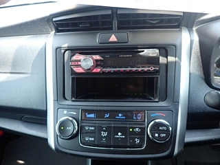 TOYOTA COROLLA FIELDER 2018