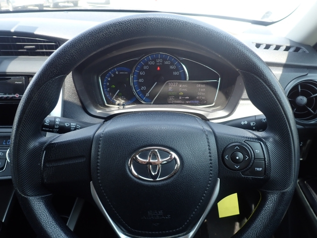 TOYOTA COROLLA FIELDER 2018