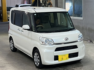 DAIHATSU TANTO 2015