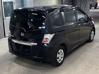 HONDA FREED 2012