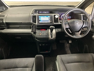 HONDA STEP WAGON 2012