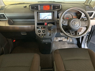 TOYOTA ROOMY 2022