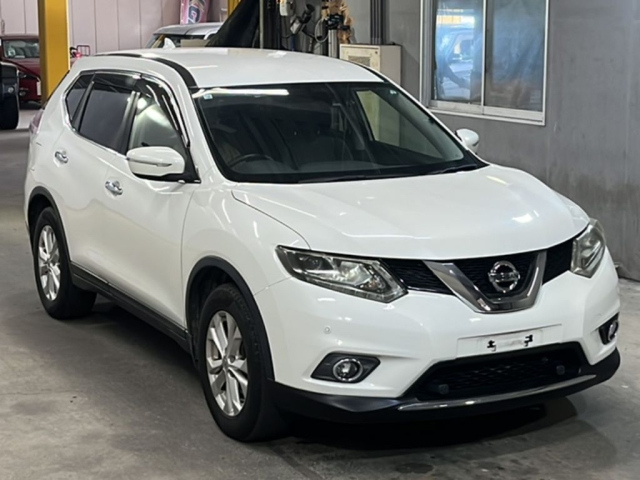 NISSAN X-TRAIL 2016