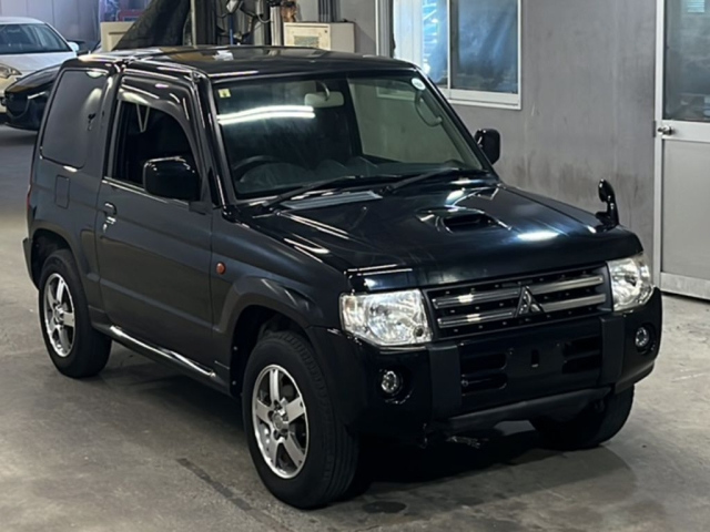 MITSUBISHI PAJERO MINI 2012