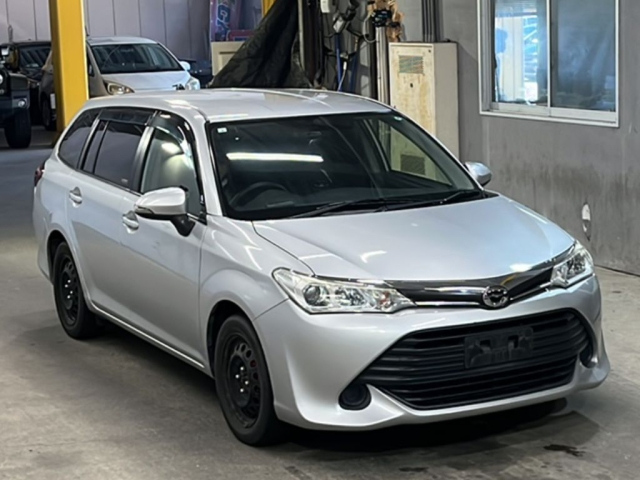 TOYOTA COROLLA FIELDER 2017