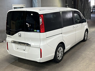 HONDA STEP WAGON 2016