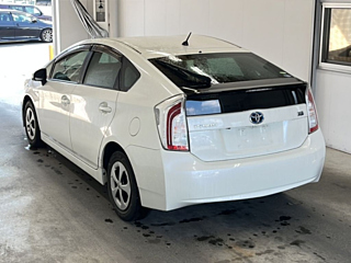 TOYOTA PRIUS 2013