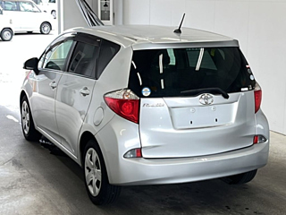 TOYOTA RACTIS 2012