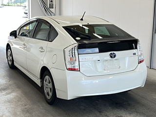 TOYOTA PRIUS 2010