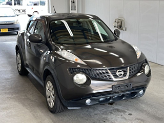 NISSAN JUKE 2011