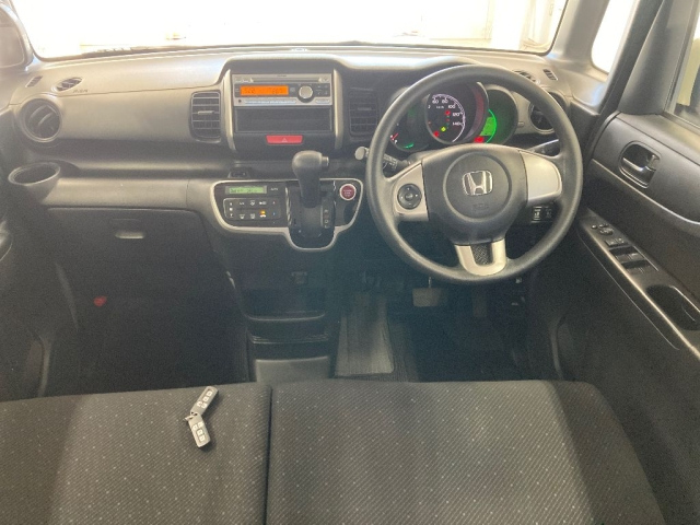 HONDA N BOX 2014