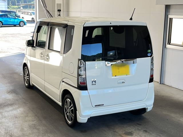 HONDA N BOX 2014