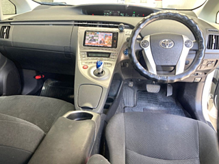 TOYOTA PRIUS 2015