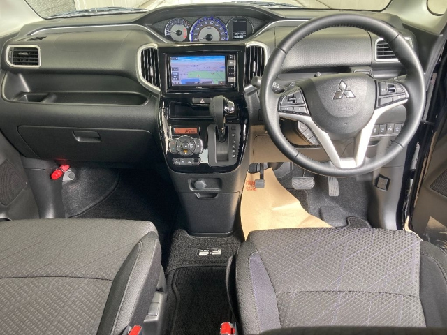 MITSUBISHI DELICA D2 2018