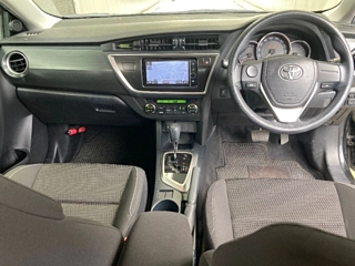 TOYOTA AURIS 2012