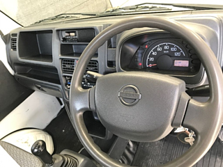 NISSAN CLIPPER TRUCK 2017