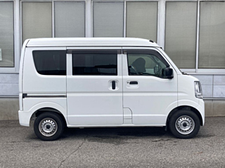 SUZUKI EVERY 2023