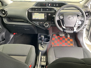 TOYOTA AQUA 2019