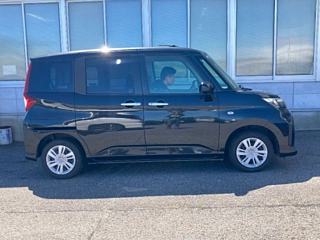 TOYOTA ROOMY 2022