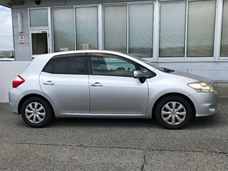 TOYOTA AURIS 2009