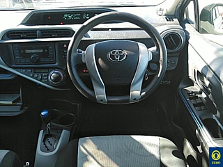 TOYOTA AQUA 2014