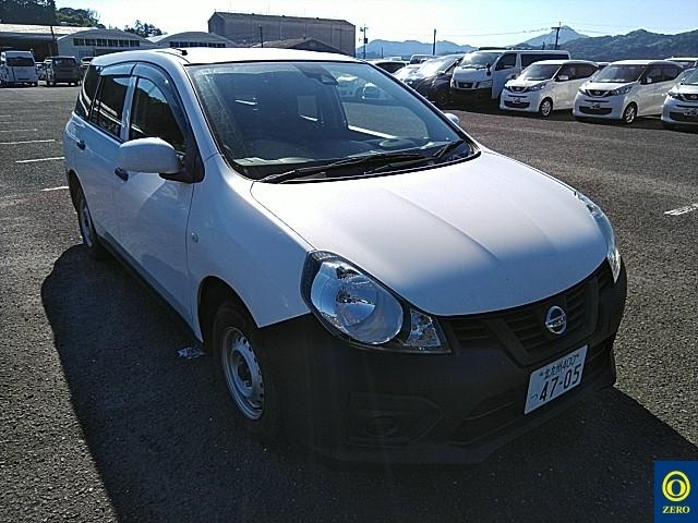 NISSAN AD 2020