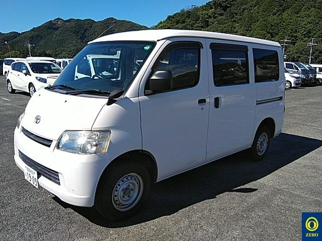 TOYOTA TOWN ACE VAN 2018